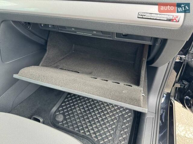 Чорний Фольксваген e-Golf, об'ємом двигуна 0 л та пробігом 106 тис. км за 8500 $, фото 32 на Automoto.ua