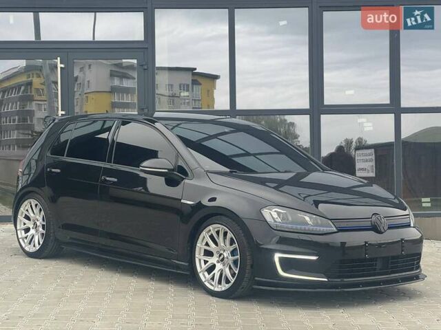 Чорний Фольксваген e-Golf, об'ємом двигуна 0 л та пробігом 136 тис. км за 9999 $, фото 11 на Automoto.ua