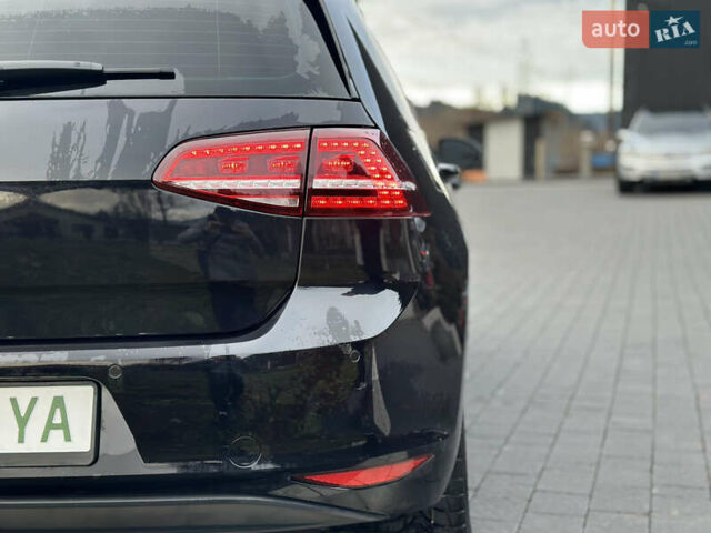 Черный Фольксваген e-Golf, объемом двигателя 0 л и пробегом 136 тыс. км за 9299 $, фото 17 на Automoto.ua