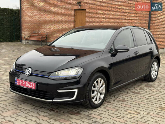 Черный Фольксваген e-Golf, объемом двигателя 0 л и пробегом 158 тыс. км за 8500 $, фото 2 на Automoto.ua