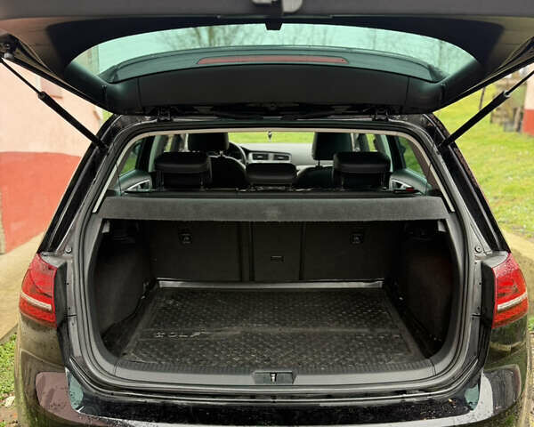 Чорний Фольксваген e-Golf, об'ємом двигуна 0 л та пробігом 108 тис. км за 9300 $, фото 13 на Automoto.ua