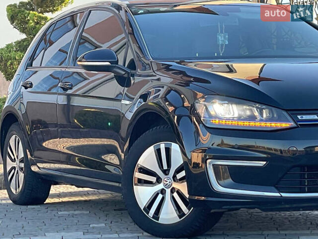 Черный Фольксваген e-Golf, объемом двигателя 0 л и пробегом 186 тыс. км за 9300 $, фото 9 на Automoto.ua