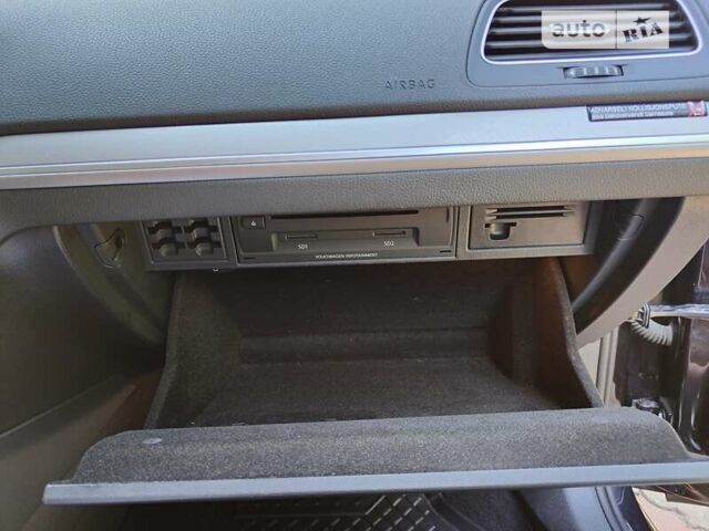 Черный Фольксваген e-Golf, объемом двигателя 0 л и пробегом 137 тыс. км за 9999 $, фото 21 на Automoto.ua