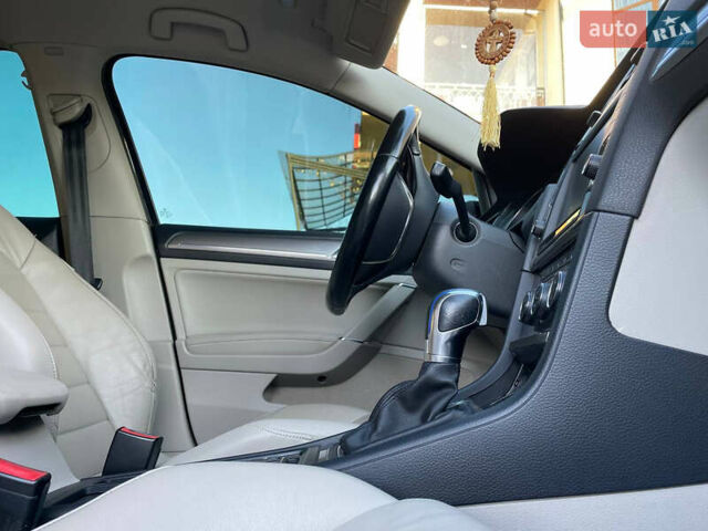 Черный Фольксваген e-Golf, объемом двигателя 0 л и пробегом 186 тыс. км за 9300 $, фото 18 на Automoto.ua