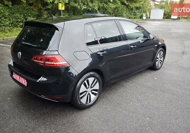 Черный Фольксваген e-Golf, объемом двигателя 0 л и пробегом 106 тыс. км за 8900 $, фото 7 на Automoto.ua