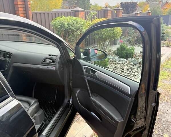 Чорний Фольксваген e-Golf, об'ємом двигуна 0 л та пробігом 110 тис. км за 11000 $, фото 5 на Automoto.ua