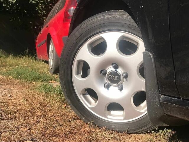 Черный Фольксваген e-Golf, объемом двигателя 0 л и пробегом 137 тыс. км за 9300 $, фото 5 на Automoto.ua