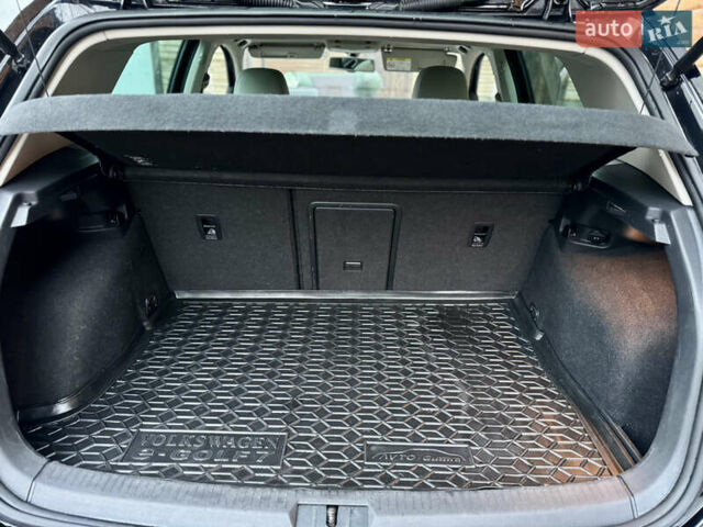 Черный Фольксваген e-Golf, объемом двигателя 0 л и пробегом 141 тыс. км за 9200 $, фото 18 на Automoto.ua