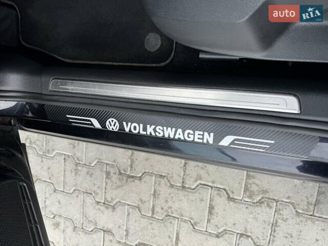 Чорний Фольксваген e-Golf, об'ємом двигуна 0 л та пробігом 129 тис. км за 8999 $, фото 43 на Automoto.ua