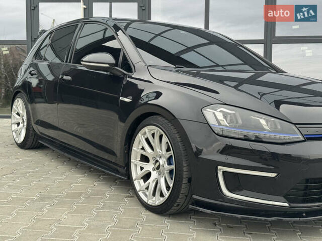 Черный Фольксваген e-Golf, объемом двигателя 0 л и пробегом 136 тыс. км за 9299 $, фото 15 на Automoto.ua