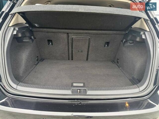 Чорний Фольксваген e-Golf, об'ємом двигуна 0 л та пробігом 136 тис. км за 9999 $, фото 73 на Automoto.ua