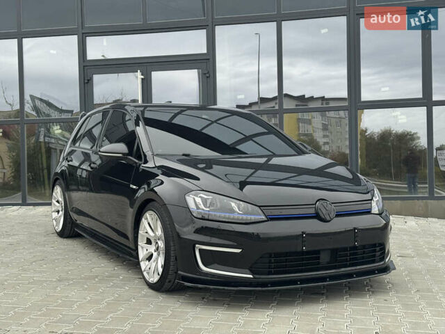 Черный Фольксваген e-Golf, объемом двигателя 0 л и пробегом 136 тыс. км за 9299 $, фото 12 на Automoto.ua