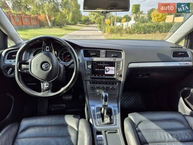 Черный Фольксваген e-Golf, объемом двигателя 0 л и пробегом 124 тыс. км за 10800 $, фото 21 на Automoto.ua