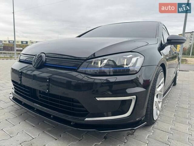 Чорний Фольксваген e-Golf, об'ємом двигуна 0 л та пробігом 136 тис. км за 9999 $, фото 37 на Automoto.ua