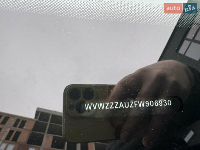 Черный Фольксваген e-Golf, объемом двигателя 0 л и пробегом 158 тыс. км за 8500 $, фото 20 на Automoto.ua