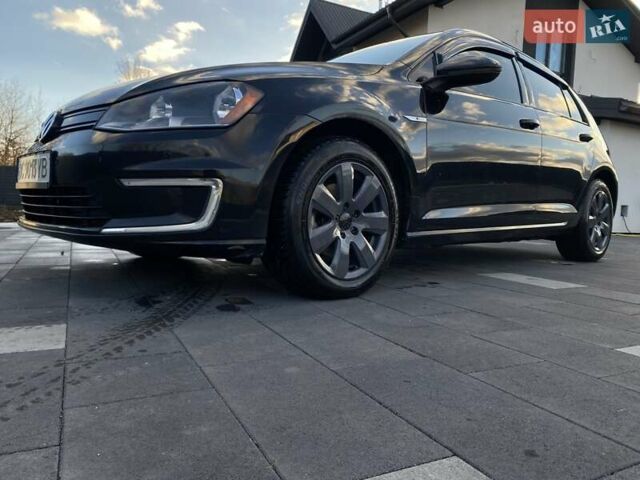 Черный Фольксваген e-Golf, объемом двигателя 0 л и пробегом 158 тыс. км за 6950 $, фото 1 на Automoto.ua