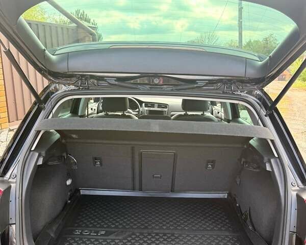 Чорний Фольксваген e-Golf, об'ємом двигуна 0 л та пробігом 110 тис. км за 11000 $, фото 17 на Automoto.ua