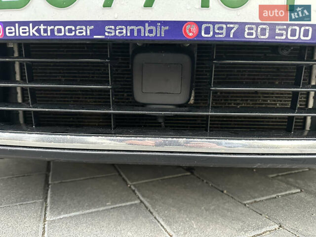 Чорний Фольксваген e-Golf, об'ємом двигуна 0 л та пробігом 122 тис. км за 9400 $, фото 31 на Automoto.ua