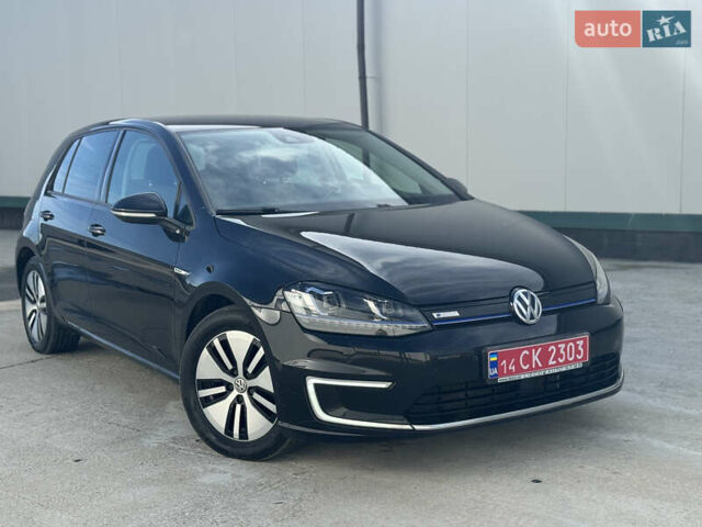 Черный Фольксваген e-Golf, объемом двигателя 0 л и пробегом 89 тыс. км за 8500 $, фото 7 на Automoto.ua