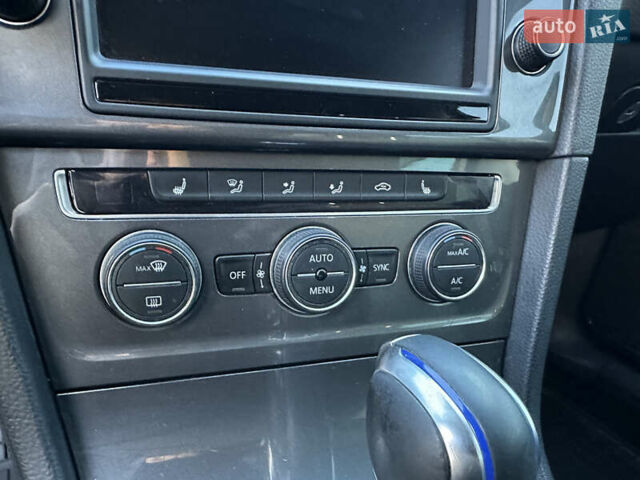 Чорний Фольксваген e-Golf, об'ємом двигуна 0 л та пробігом 165 тис. км за 8500 $, фото 25 на Automoto.ua