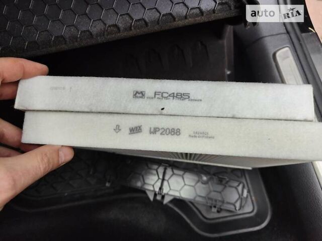 Черный Фольксваген e-Golf, объемом двигателя 0 л и пробегом 137 тыс. км за 9999 $, фото 48 на Automoto.ua
