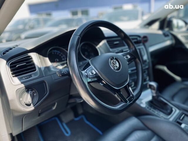 Черный Фольксваген e-Golf, объемом двигателя 0 л и пробегом 185 тыс. км за 9300 $, фото 10 на Automoto.ua