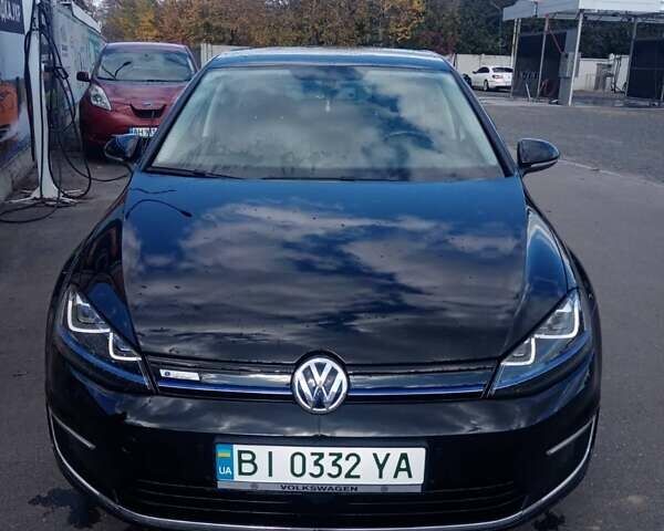 Черный Фольксваген e-Golf, объемом двигателя 0 л и пробегом 123 тыс. км за 14500 $, фото 6 на Automoto.ua