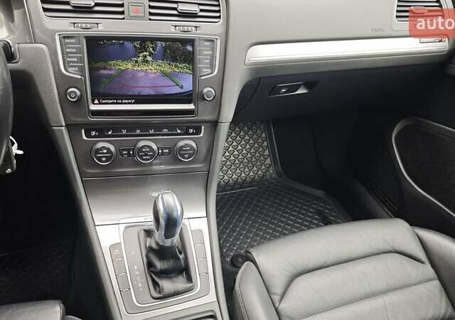 Черный Фольксваген e-Golf, объемом двигателя 0 л и пробегом 106 тыс. км за 8900 $, фото 11 на Automoto.ua