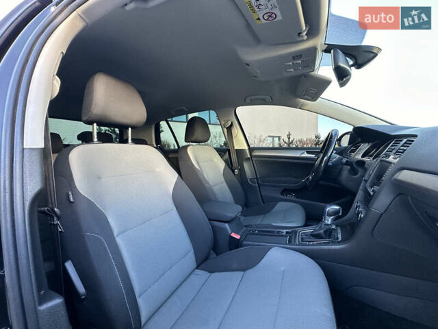 Чорний Фольксваген e-Golf, об'ємом двигуна 0 л та пробігом 165 тис. км за 8500 $, фото 22 на Automoto.ua