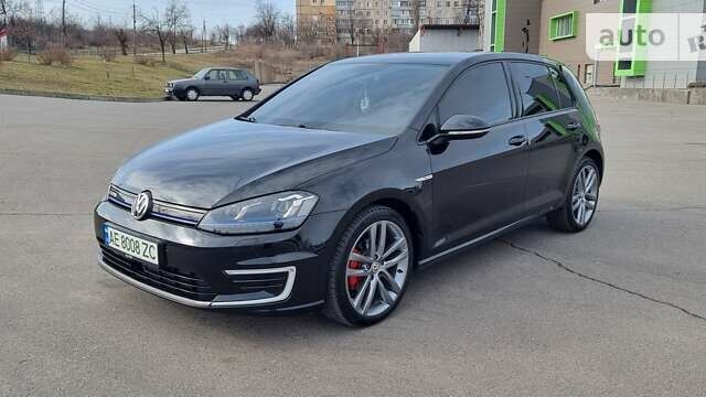 Чорний Фольксваген e-Golf, об'ємом двигуна 0 л та пробігом 88 тис. км за 12999 $, фото 60 на Automoto.ua