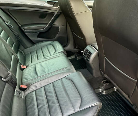 Черный Фольксваген e-Golf, объемом двигателя 0 л и пробегом 125 тыс. км за 9700 $, фото 13 на Automoto.ua