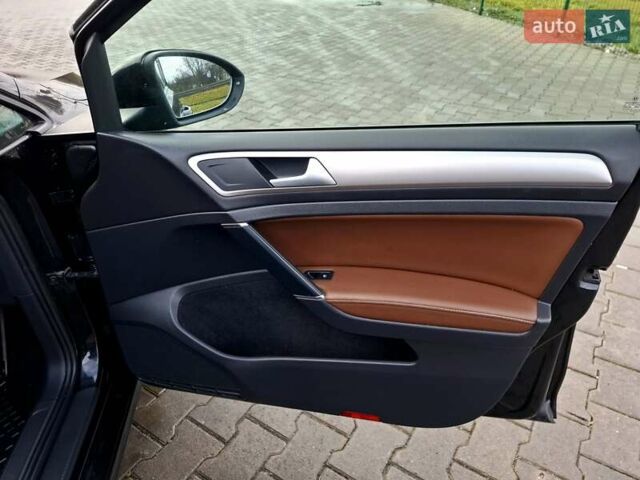 Чорний Фольксваген e-Golf, об'ємом двигуна 0 л та пробігом 112 тис. км за 8200 $, фото 12 на Automoto.ua