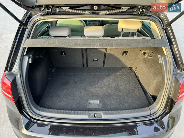 Черный Фольксваген e-Golf, объемом двигателя 0 л и пробегом 167 тыс. км за 8750 $, фото 18 на Automoto.ua