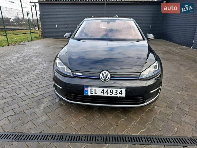 Чорний Фольксваген e-Golf, об'ємом двигуна 0 л та пробігом 112 тис. км за 8200 $, фото 8 на Automoto.ua