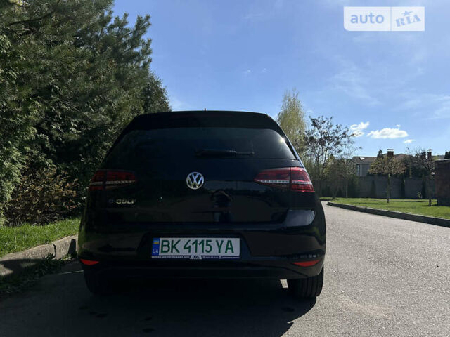 Чорний Фольксваген e-Golf, об'ємом двигуна 0 л та пробігом 108 тис. км за 11800 $, фото 7 на Automoto.ua