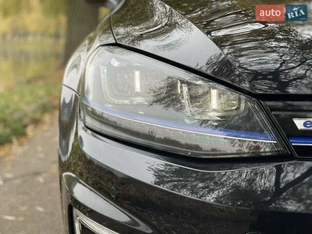 Черный Фольксваген e-Golf, объемом двигателя 0 л и пробегом 128 тыс. км за 8900 $, фото 20 на Automoto.ua