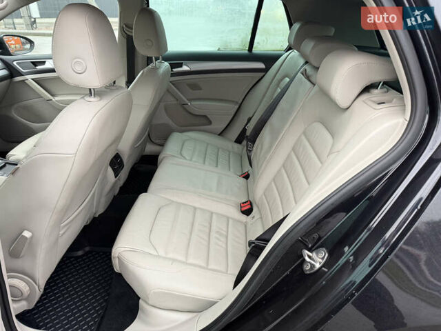 Черный Фольксваген e-Golf, объемом двигателя 0 л и пробегом 168 тыс. км за 8550 $, фото 23 на Automoto.ua