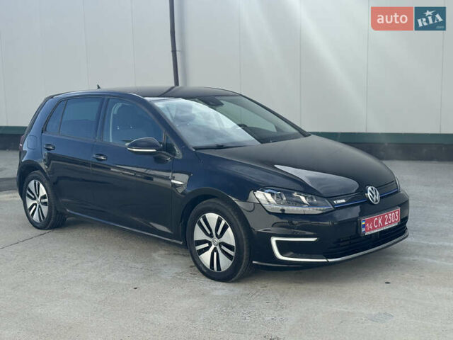 Черный Фольксваген e-Golf, объемом двигателя 0 л и пробегом 89 тыс. км за 8500 $, фото 6 на Automoto.ua