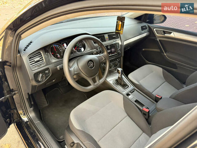 Фольксваген e-Golf 2015 в Кропивницком (Кировограде) на Automoto.ua Черный Фольксваген e-Golf, объемом двигателя 0 л и пробегом 180 тыс. км за 8400 $, фото 22 на Automoto.ua