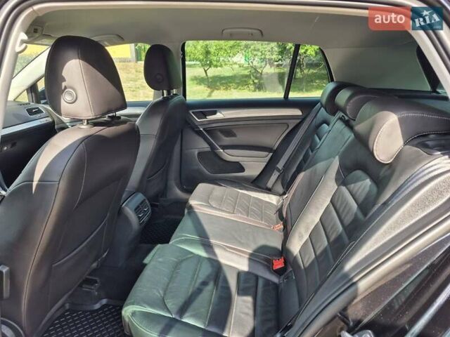 Черный Фольксваген e-Golf, объемом двигателя 0 л и пробегом 124 тыс. км за 10800 $, фото 24 на Automoto.ua