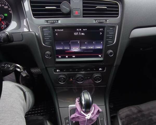 Чорний Фольксваген e-Golf, об'ємом двигуна 0 л та пробігом 130 тис. км за 8800 $, фото 22 на Automoto.ua