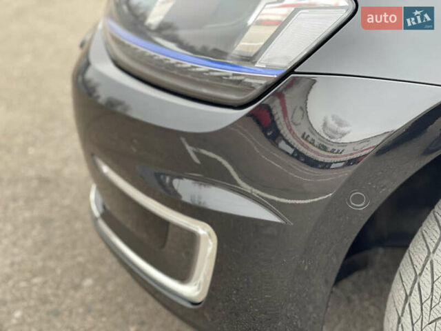 Черный Фольксваген e-Golf, объемом двигателя 0 л и пробегом 128 тыс. км за 8900 $, фото 19 на Automoto.ua