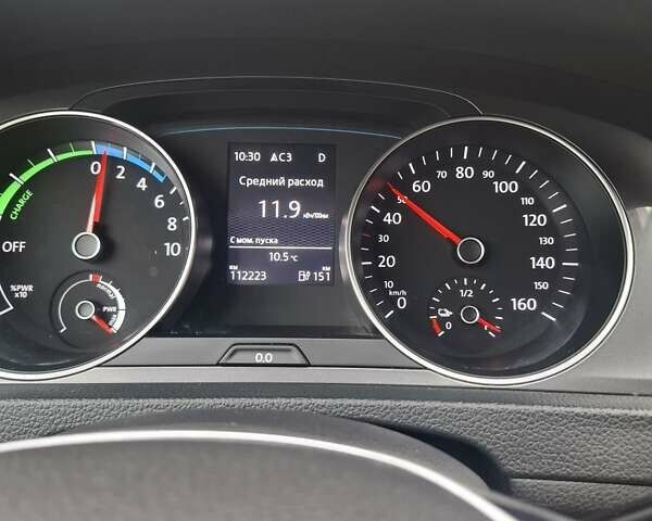 Чорний Фольксваген e-Golf, об'ємом двигуна 0 л та пробігом 112 тис. км за 8200 $, фото 27 на Automoto.ua