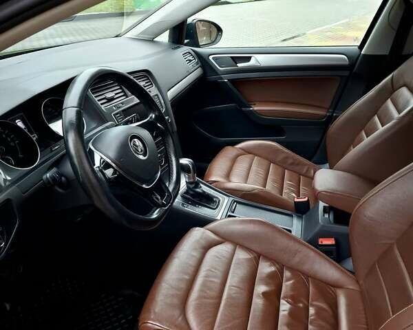 Черный Фольксваген e-Golf, объемом двигателя 0 л и пробегом 112 тыс. км за 8600 $, фото 24 на Automoto.ua