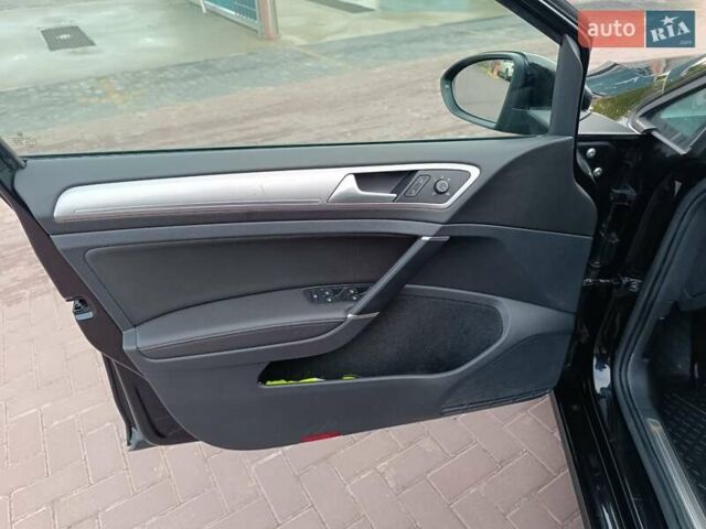 Чорний Фольксваген e-Golf, об'ємом двигуна 0 л та пробігом 120 тис. км за 7750 $, фото 34 на Automoto.ua