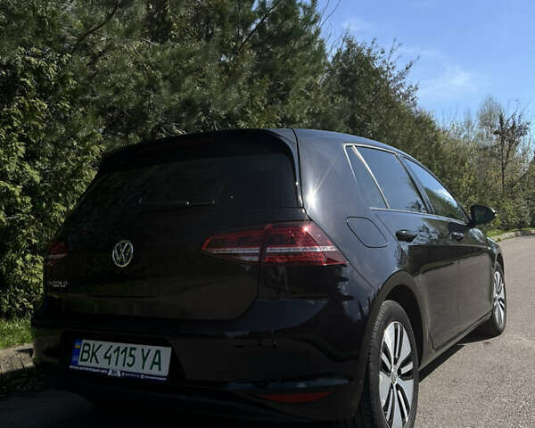 Чорний Фольксваген e-Golf, об'ємом двигуна 0 л та пробігом 108 тис. км за 11800 $, фото 8 на Automoto.ua