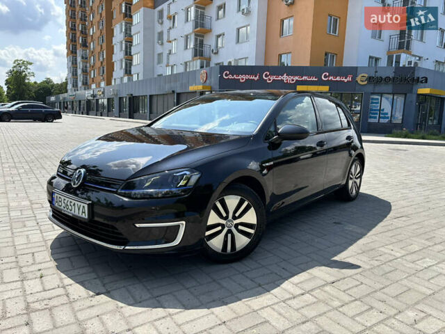 Черный Фольксваген e-Golf, объемом двигателя 0 л и пробегом 143 тыс. км за 11000 $, фото 5 на Automoto.ua