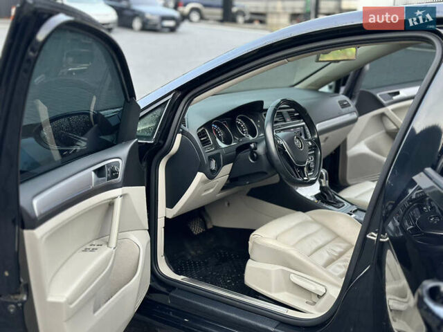 Черный Фольксваген e-Golf, объемом двигателя 0 л и пробегом 136 тыс. км за 9299 $, фото 12 на Automoto.ua