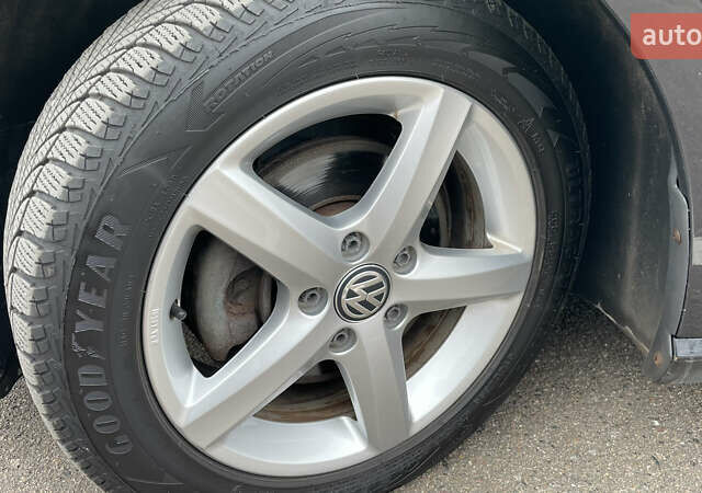 Черный Фольксваген e-Golf, объемом двигателя 0 л и пробегом 128 тыс. км за 8900 $, фото 28 на Automoto.ua