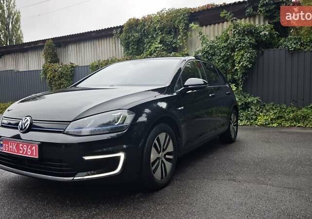 Черный Фольксваген e-Golf, объемом двигателя 0 л и пробегом 106 тыс. км за 8900 $, фото 3 на Automoto.ua